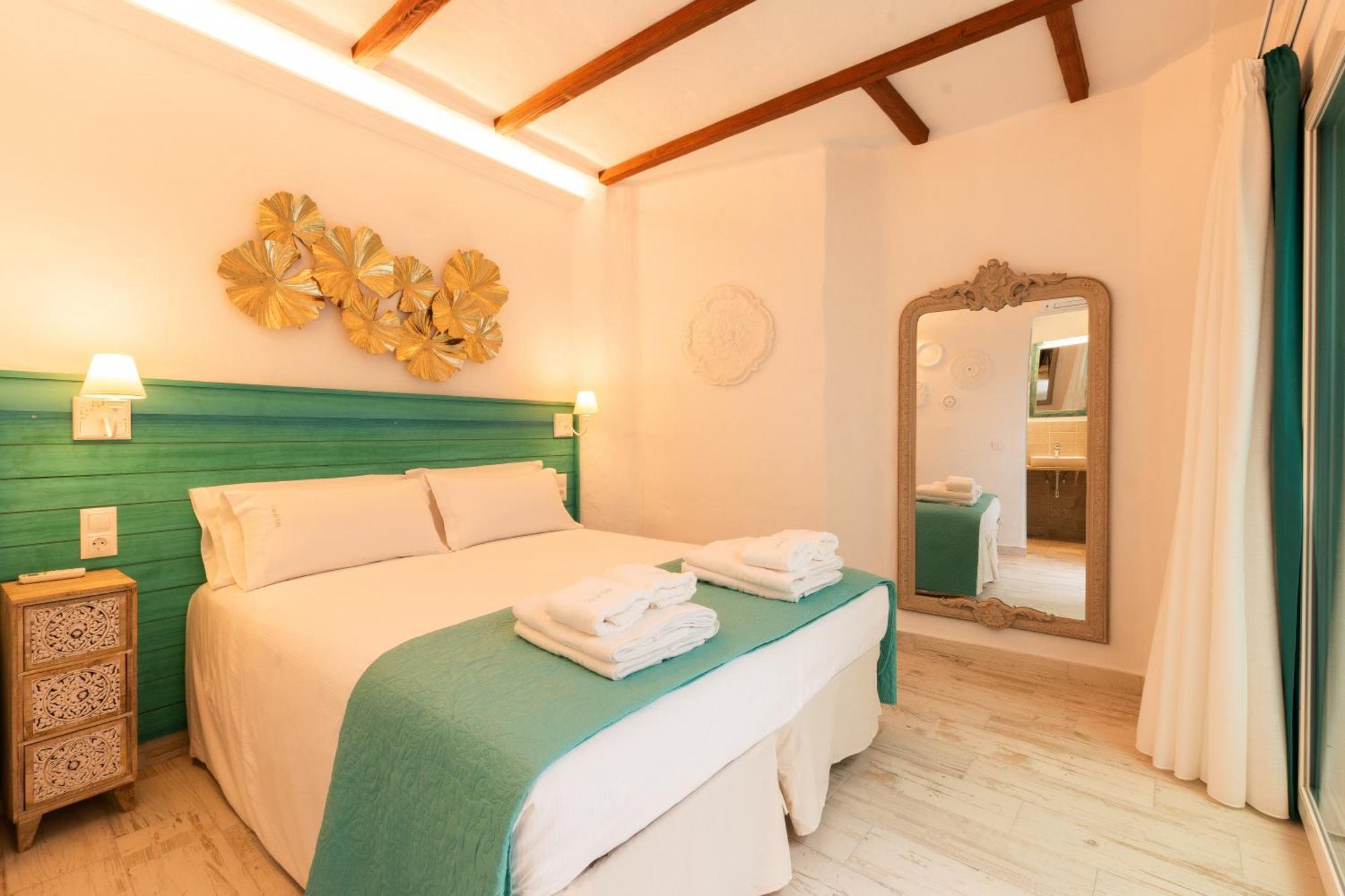 אסטפונה Casa Esmeralda - Luxury Boutique Apartments Old Town מראה חיצוני תמונה