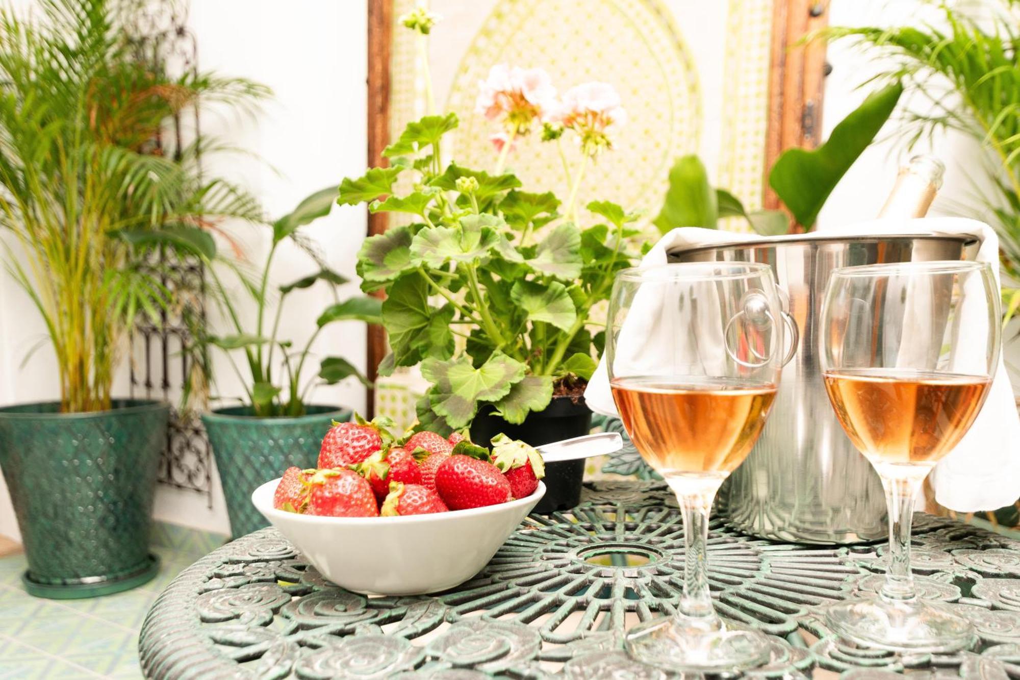 אסטפונה Casa Esmeralda - Luxury Boutique Apartments Old Town מראה חיצוני תמונה