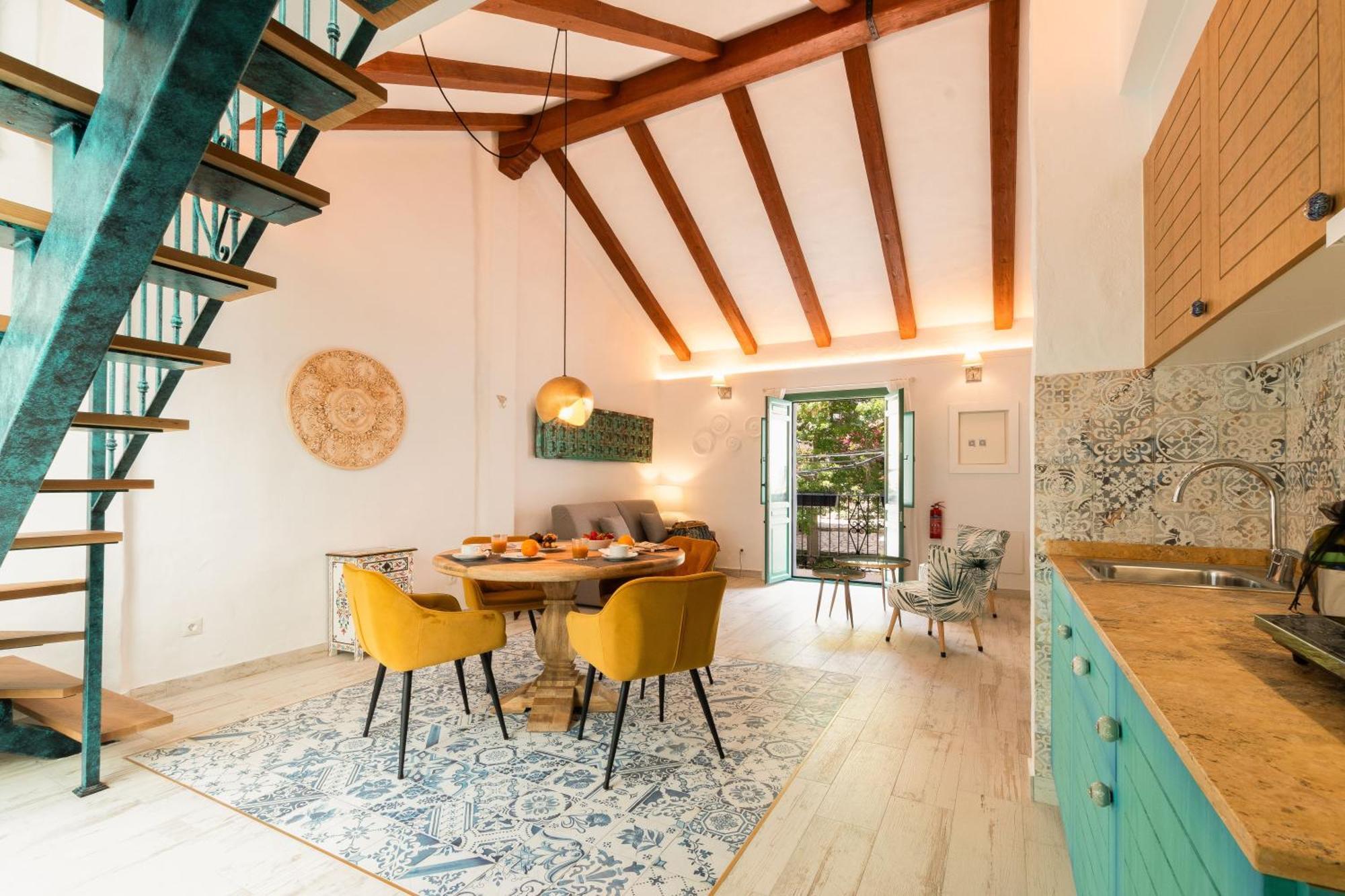 אסטפונה Casa Esmeralda - Luxury Boutique Apartments Old Town מראה חיצוני תמונה